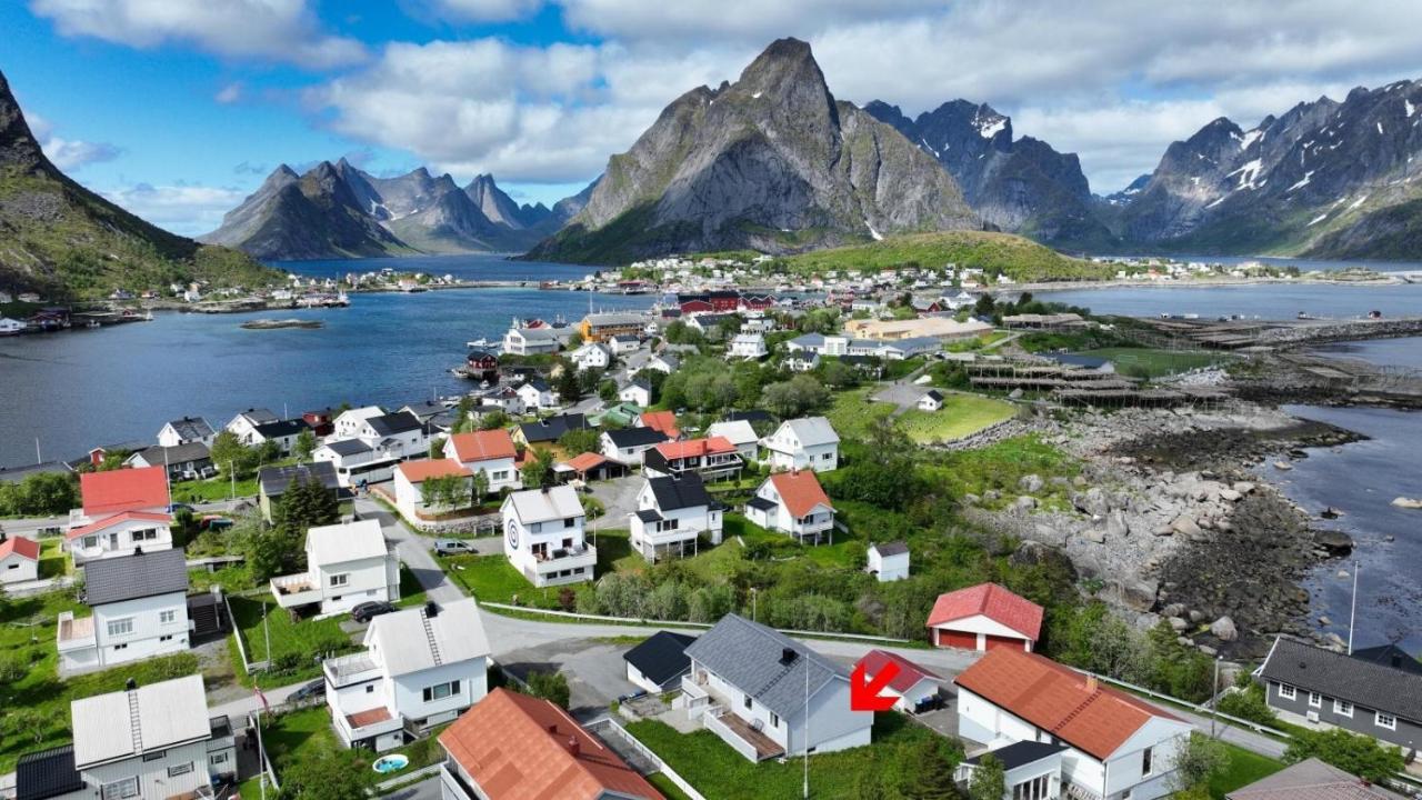 House In The Heart Of Lofoten With Spectacular View Reine Exteriör bild